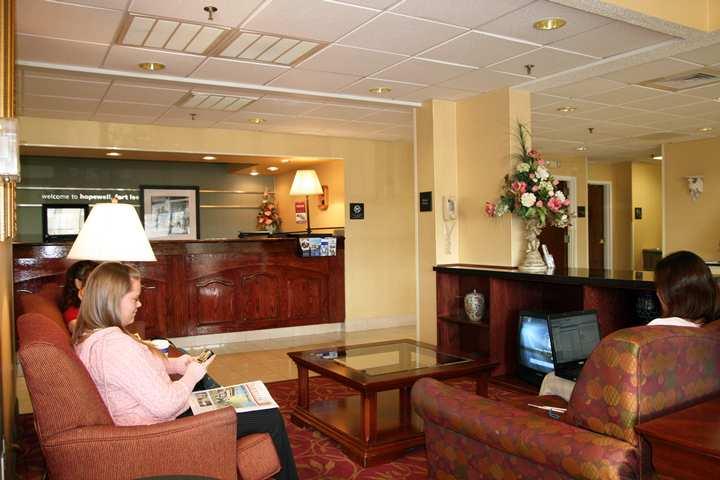 Hampton Inn Hopewell Fort Gregg-Adams Eksteriør bilde